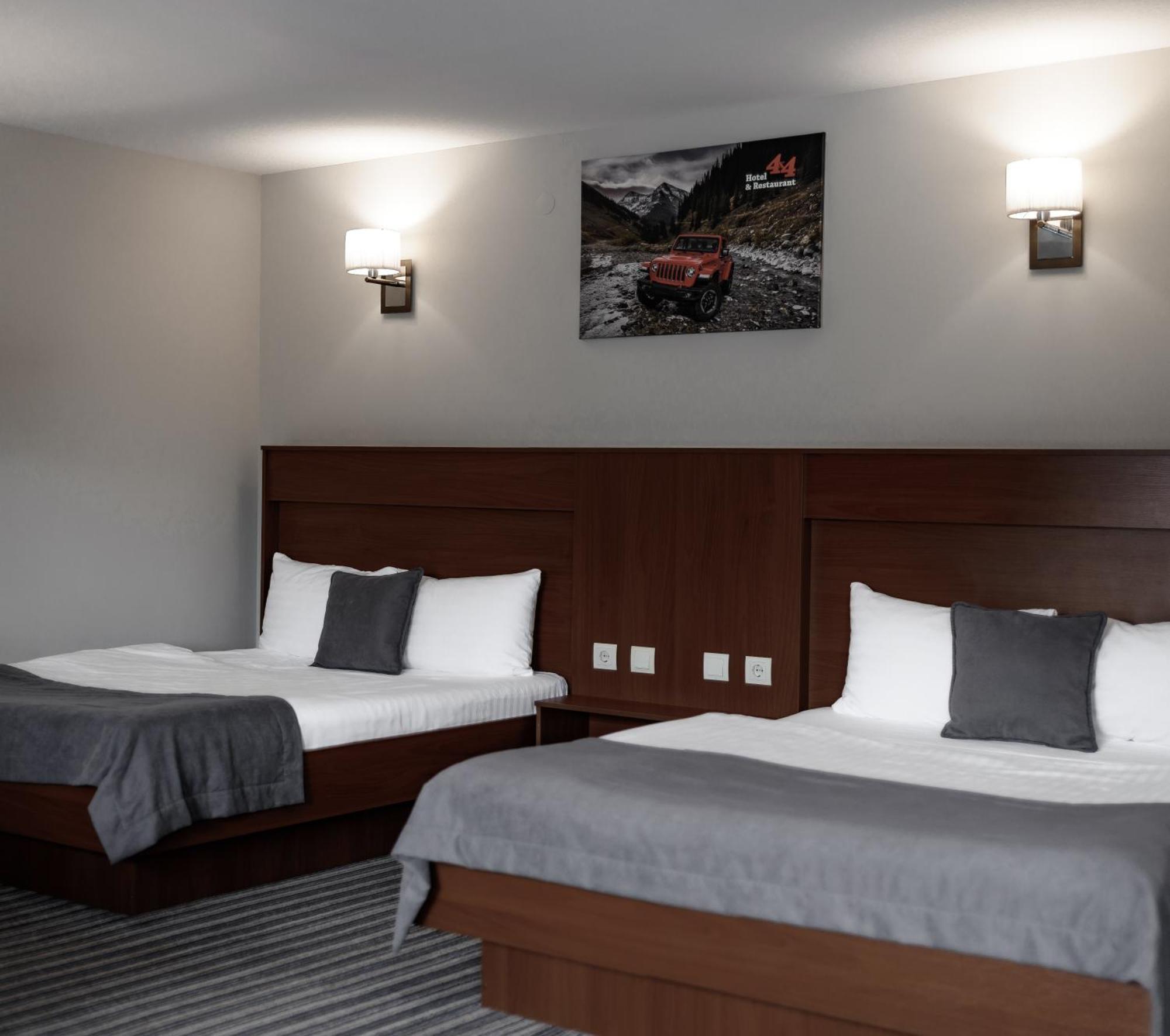 Hotel 4X4 Kolodenka ภายนอก รูปภาพ