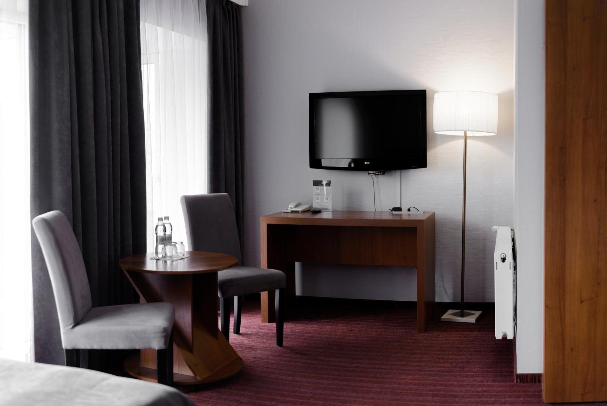 Hotel 4X4 Kolodenka ภายนอก รูปภาพ