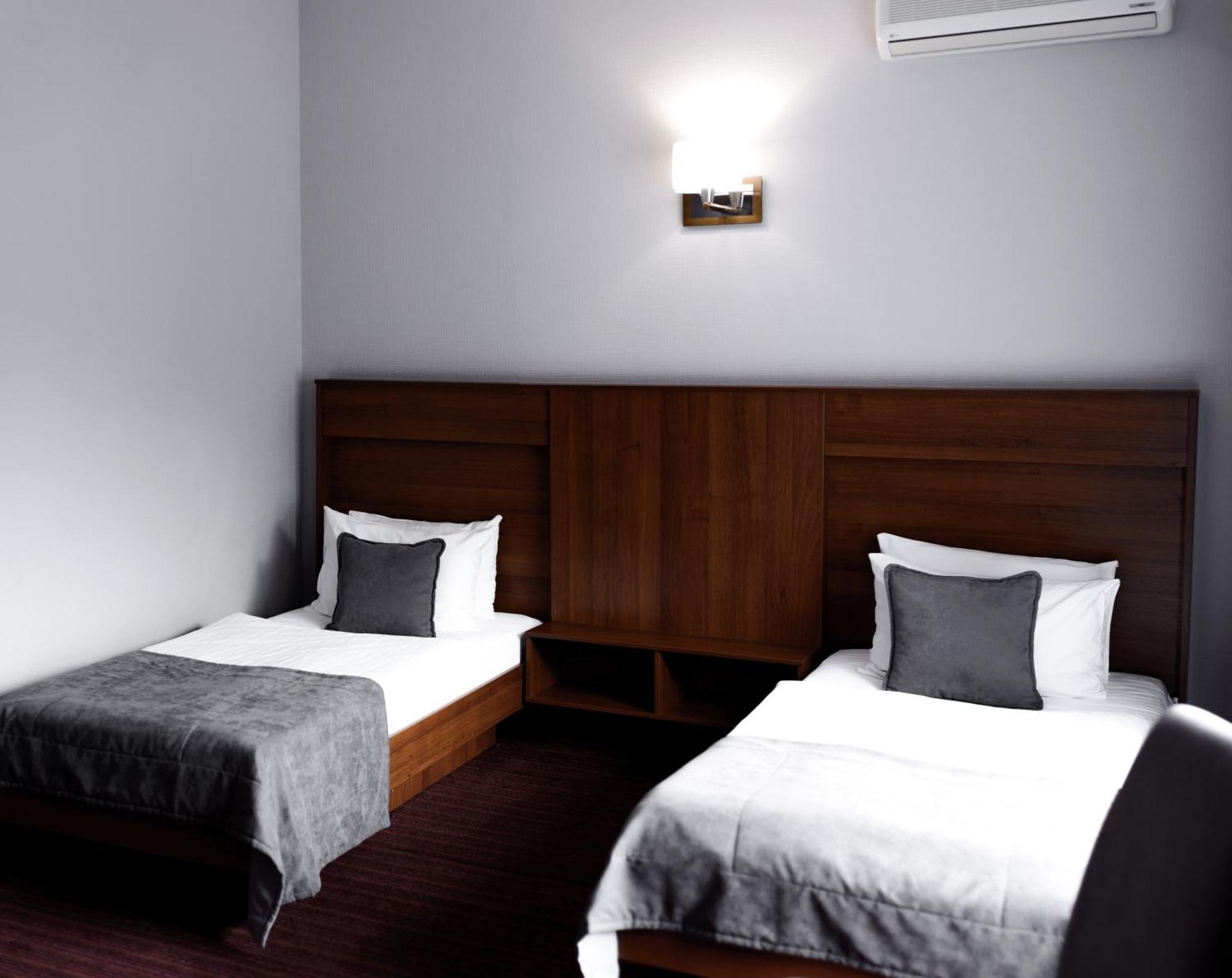 Hotel 4X4 Kolodenka ภายนอก รูปภาพ