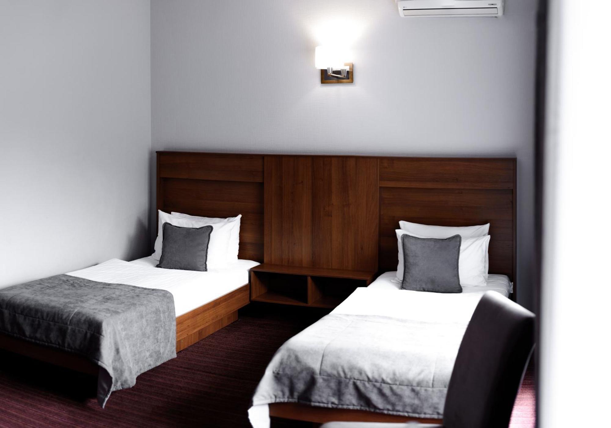 Hotel 4X4 Kolodenka ภายนอก รูปภาพ